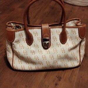 Dooney and Bourke Bag